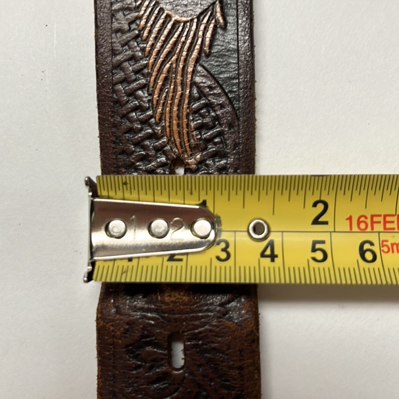 Vintage Wrangler bald eagle detailed leather belt - Picture 10 of 10